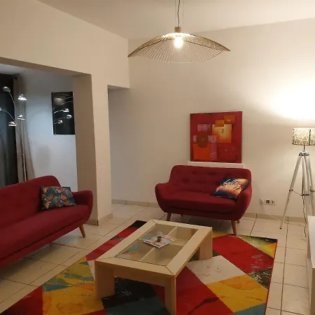 호텔 Maison 150m2 Jardin A Louer En Entier, Centre Chartrons, 3 3 Salles De Bains 1 Canape-lit Llllnumero De Telephone Dans L'annonce Si Questionlll 보르도