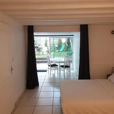 호텔 Maison 150m2 Jardin A Louer En Entier, Centre Chartrons, 3 3 Salles De Bains 1 Canape-lit Llllnumero De Telephone Dans L'annonce Si Questionlll 보르도